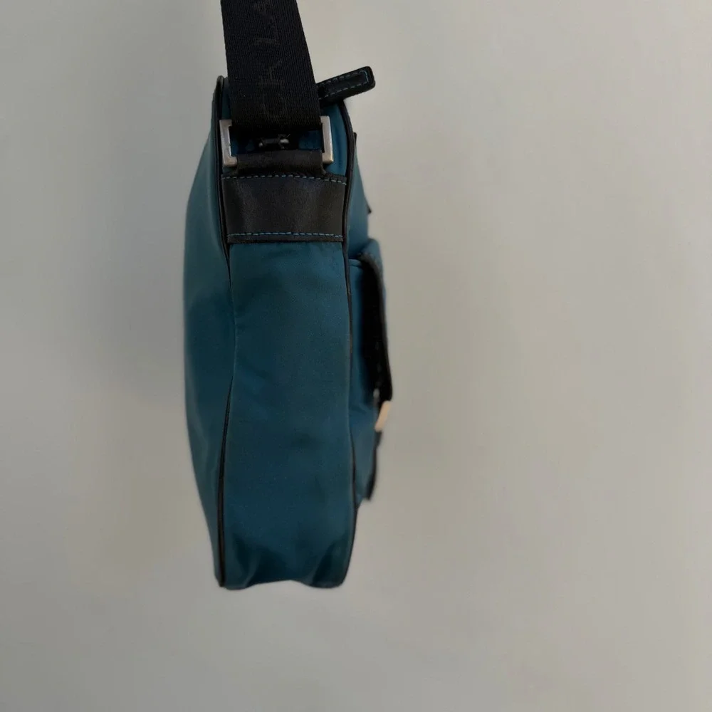 Rare Burberry Black Label Teal Nylon Leather Crossbody Messenger Bag Nova Check